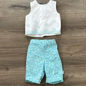 Vintage 90s Floral White Blue Embroidered Girls Set Sleeveless Shirt Capris 24M